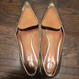 Coach flats